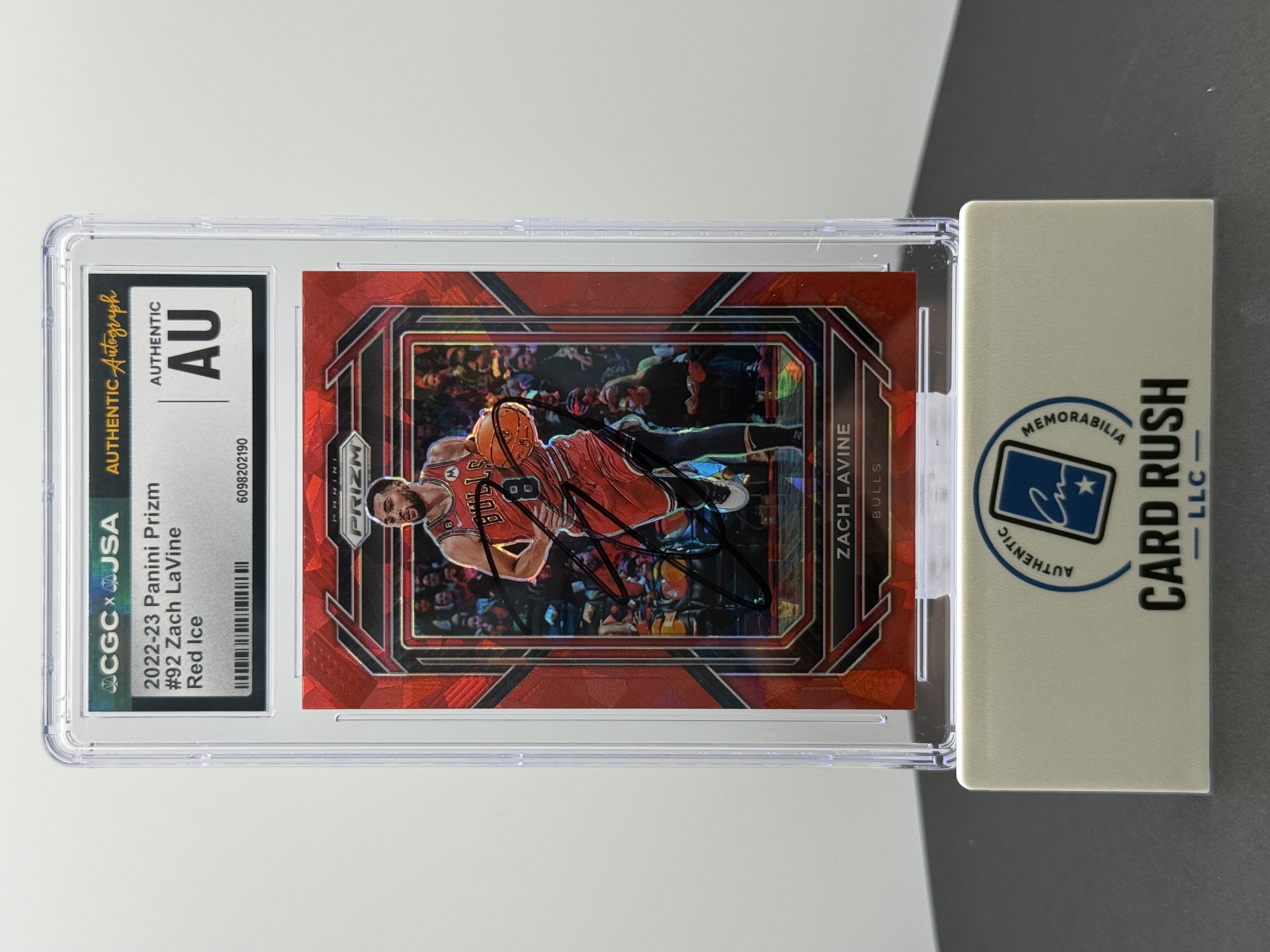 2022-23 Panini Prizm Basketball Zach LaVine Red Ice Prizm #92 Chicago Bulls, front