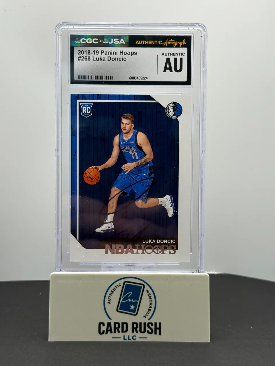 2018-19 Panini NBA Hoops Luka Doncic RC #268 IP Auto CGC/JSA Authentic